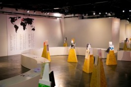 STUDIOD3R — 
Studio for Design, Research 
and Reflexive Realities