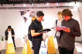 STUDIOD3R — 
Studio for Design, Research 
and Reflexive Realities